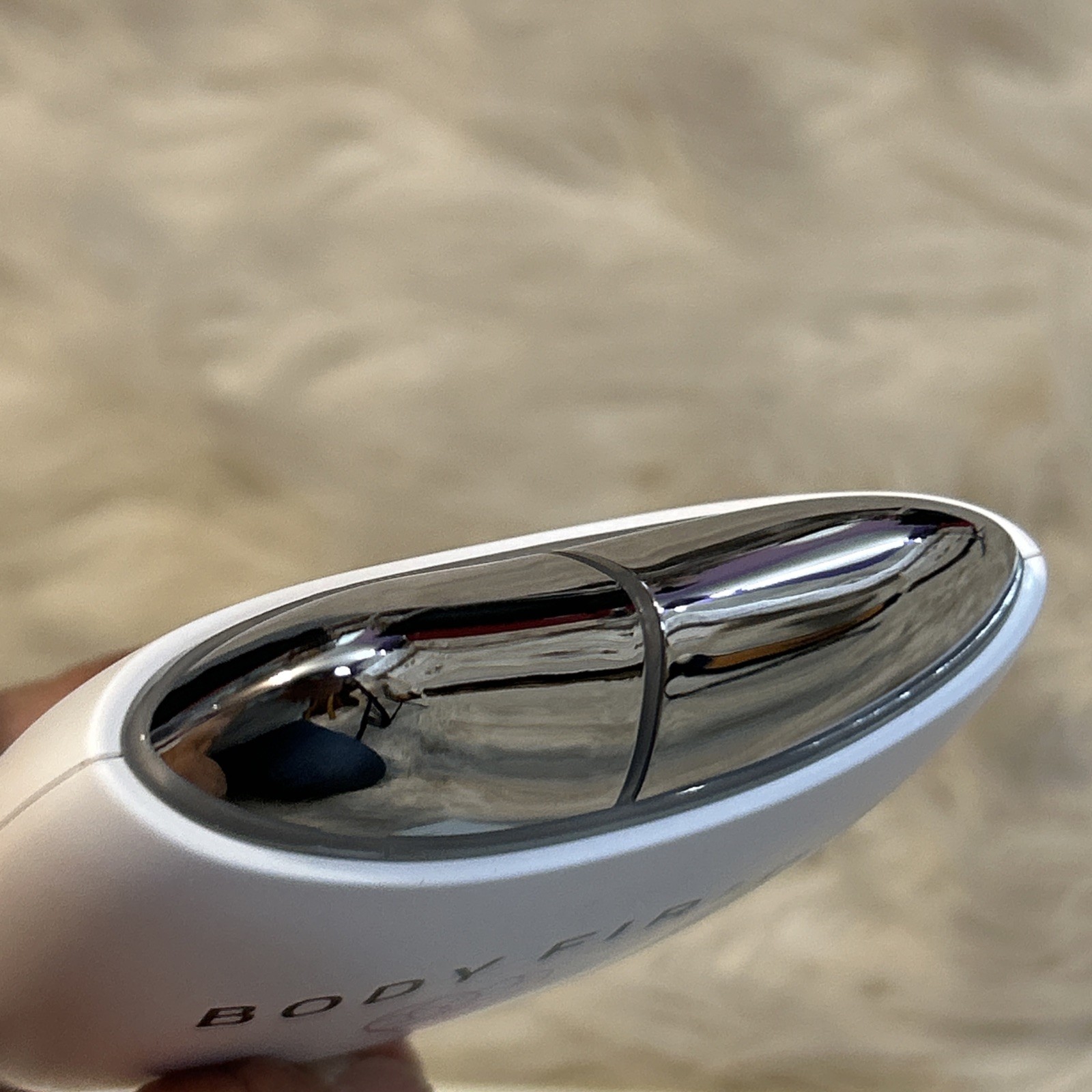 Body Firm Essentials Skin Revitalizing Tool LED Light Heat Therapy Vibration thumbnail 7