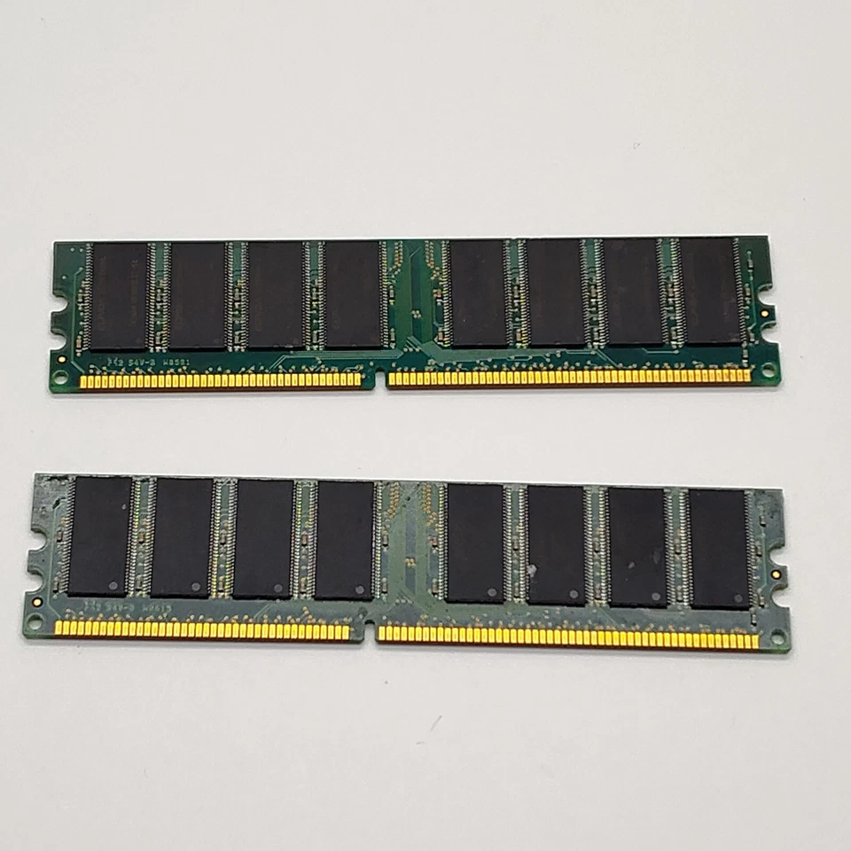 2x Kingston Memory Upgrade 512MB Module KVR400X64C3A/512 PC3200 CL3 184-PIN DIMM - Image 2 of 3