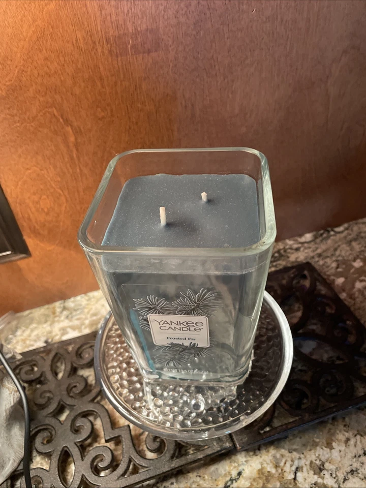 Yankee Candle 19.5 Ounce  "ELEVATION" JAR FROSTED FIR - Image 2 of 4