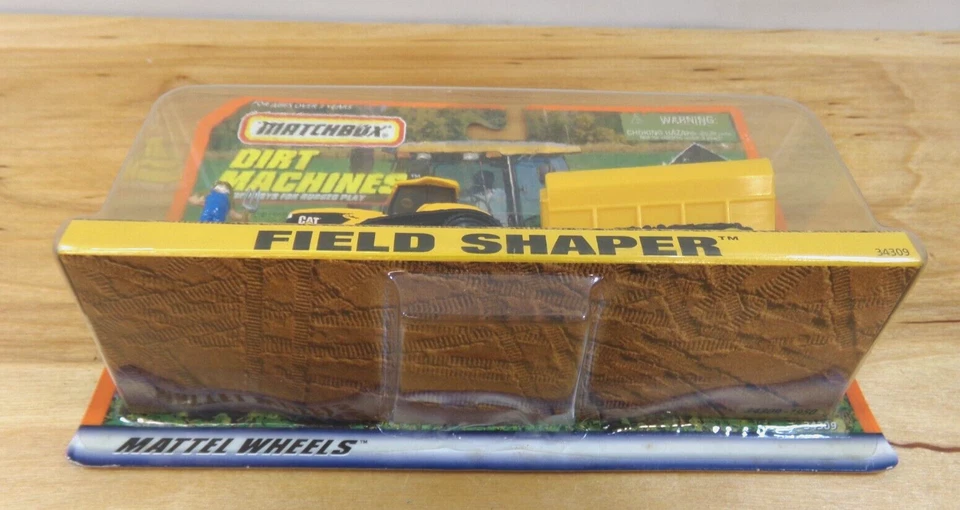Matchbox 1998 Dirt Machines 34309 Field Shaper CAT Tractor and Wagon - Image 2 of 4