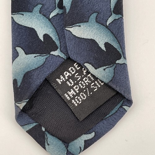 Wild Kingdom Surfer Dolphin Tie 100% Silk Novelty Animals Nature Made In USA - Picture 5 of 5