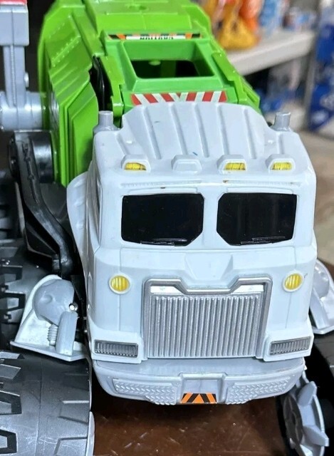 Mattel Matchbox Interactive Stinky The Garbage Truck Robot Talking 2009 Tested!