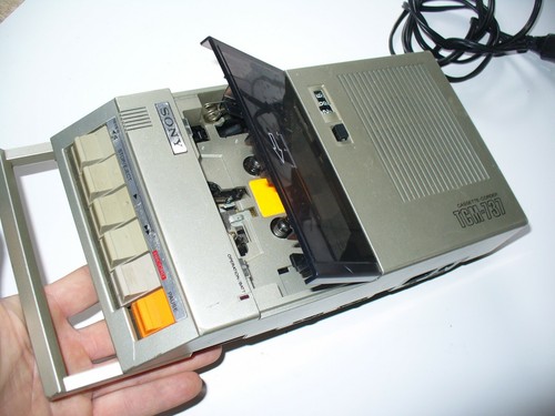 Vintage Sony TCM-737 Cassette - Tape Recorder Player TESTED - Picture 6 of 10
