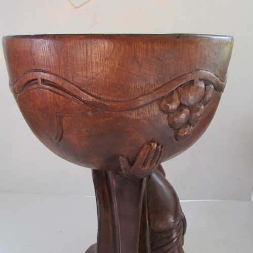 Vng. Hand carving wood Boy holding bowl &grape design One of a kind - Picture 11 of 12