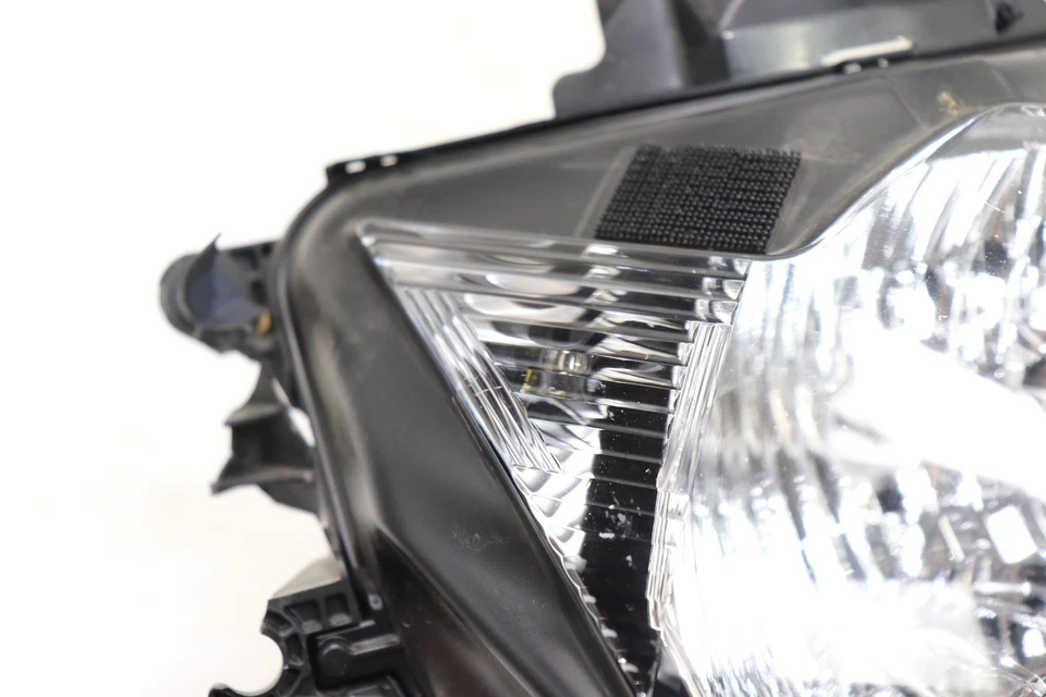 22-24 SUZUKI GSXR 750 OEM ПЕРЕДНЯЯ ФАРА ФАРА ФАРА ФАРА ЛАМПА - Изображение 2 из 4