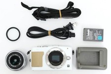 Olympus PEN E-PL5 with 14-42mm Lens (Low 5,87...