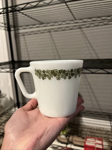 Set of 4 D Handle Pyrex Crazy Daisy Spring Blossom Mugs - Vintage