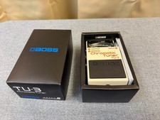 Boss TU-3 Chromatic Pedal Tuner White Black Metal Bypass for Guitar Bass