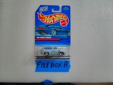 HOT WHEELS 1956 FORD TRUCK PANEL  927 NEW 1:64