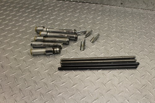 2010 HARLEY-DAVIDSON DYNA STREET BOB EFI FXDBI PUSH RODS WITH HOUSING - Picture 9 of 10