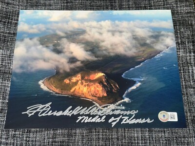 HERSHEL WILLIAMS SIGNED AUTO 8X10 PHOTO MEDAL OF HONOR IWO JIMA BECKETT BAS COA