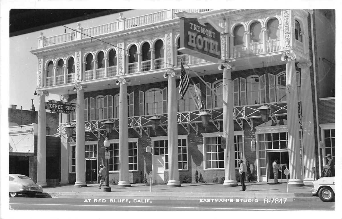 Red Bluff, California, 1945