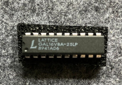 Latice GAL16V8A-25LP High Performance E²CMOS PLD