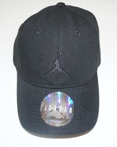 cap jordan black