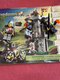 LEGO Castle: Outpost Attack (7948) - inc lego, minifigures and manual
