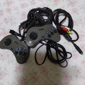 Sega Saturn console & 4-game set