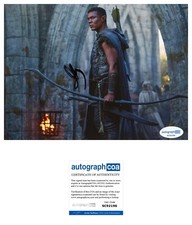 Ismael Cruz Cordova “Rings of Power” AUTOGRAPH Signed ‘Arondir’ 8x6 Photo ACOA Ismael Cruz Cordova “Rings of Power” AUTOGRAPH Signed ‘Arondir’ 8x6 Photo ACOA