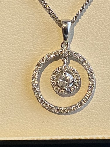 18ct Gold 0.5ct Diamond Necklace Chain Circle Natural Diamond 1/2 Carat - Picture 10 of 15