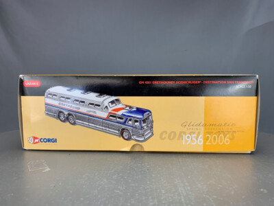1/50 Corgi 50th Anniv US54415 GM 4501 Greyhound Scenicruiser