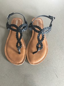 merona shoes sandals