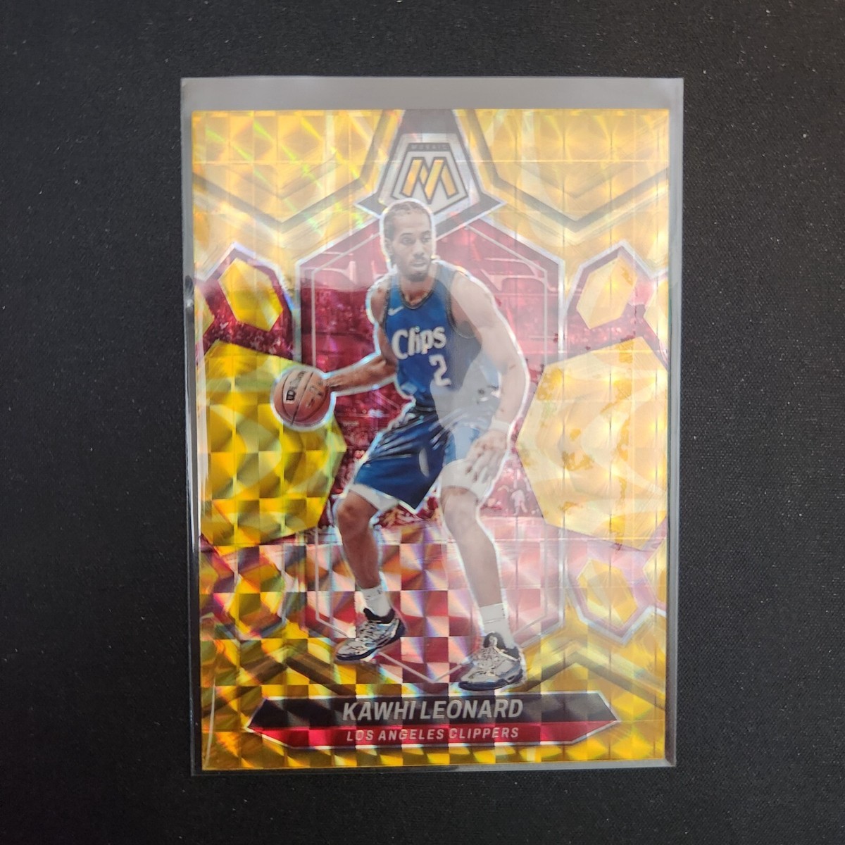 2023-24 Mosaic Kawhi Leonard Yellow Reactive Prizm #149 Clippers