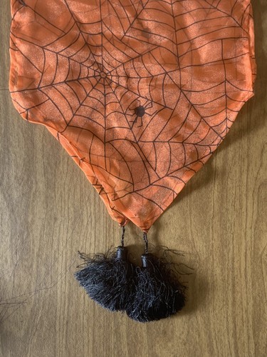 VTG Golden Holidays Sparkle Orange Black Spider Webs Halloween Table Runner - Picture 12 of 14