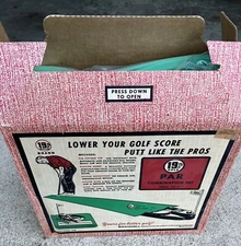 VTG 1968 19th Hole Birdie Combination Set Putting Cup & Green Model 1901-C NEW