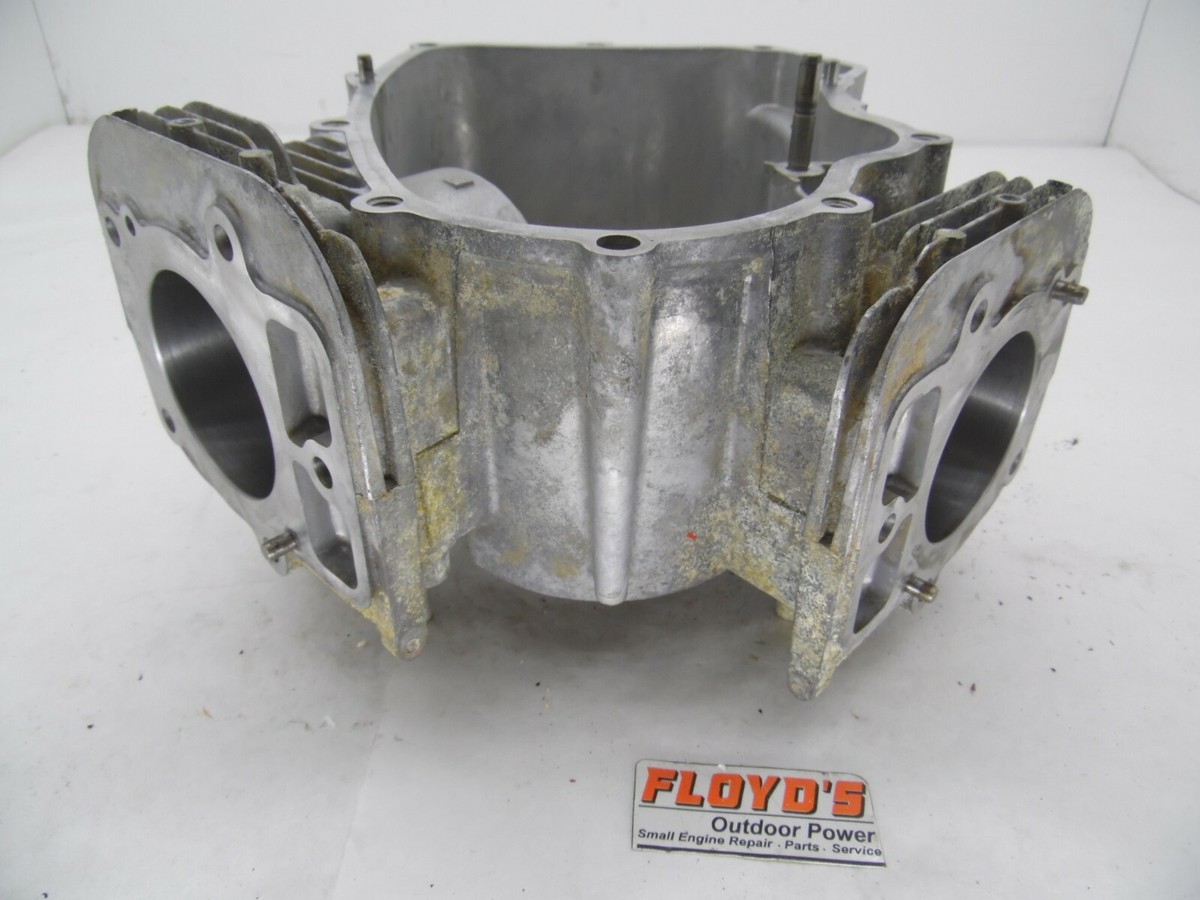 Briggs & Stratton 407777 Engine OEM Cylinder Block 591694 | eBay