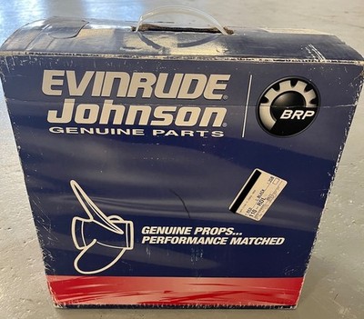Evinrude Johnson Propeller - SSP V4 with 13 Spline Hub 13-1/2'' x 15 OEM 0763950