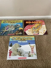 Vintage Lot of 3 Magic School Bus Books