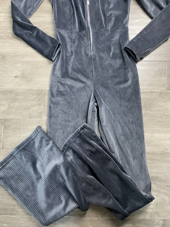 $109 Fabletics Gris Felpa Acanalado Terciopelo Con Capucha Mono Acampanado Terciopelo Chándal Xs Foto 4 de 4