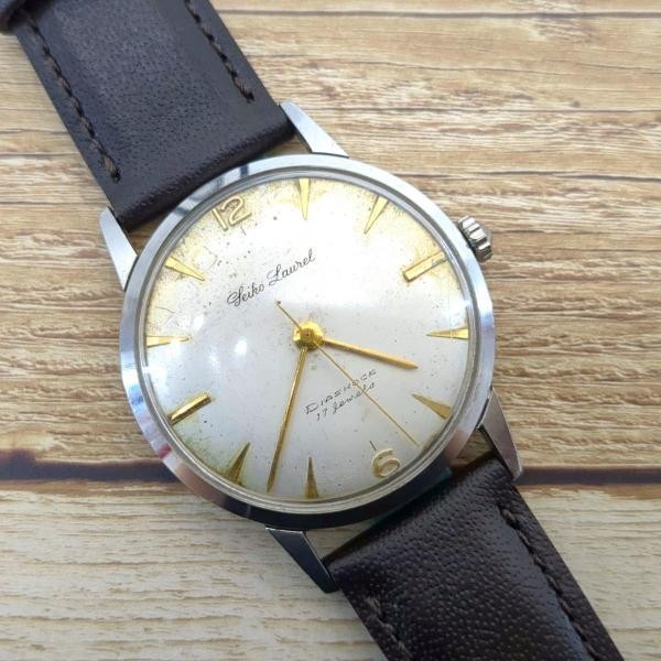 SEIKO Laurel 14025 White Manual Winding Case Size 33.5mm Used