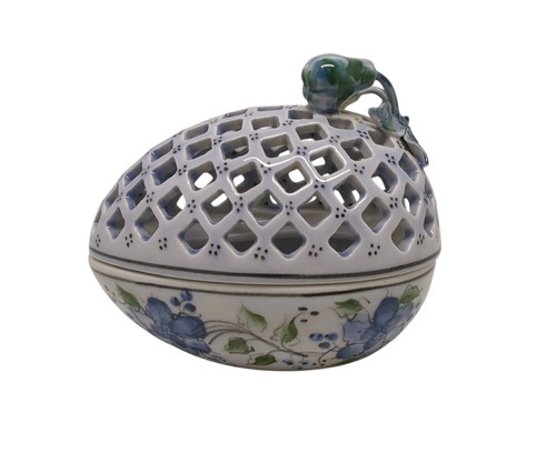 Lynn Taylor Kingston Pottery Hand Painted Ceramic Egg Shape Box Reticulated Lid 