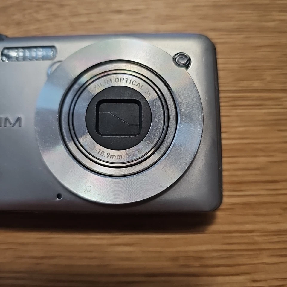 Digitalkamera Casio Exilim EX-S12 Silber Getestet Funktioniert Zustand Sehr Gut - Bild 3 von 4