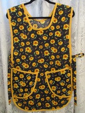 HANDMADE COBBLER APRON SUNFLOWERS AND BEES