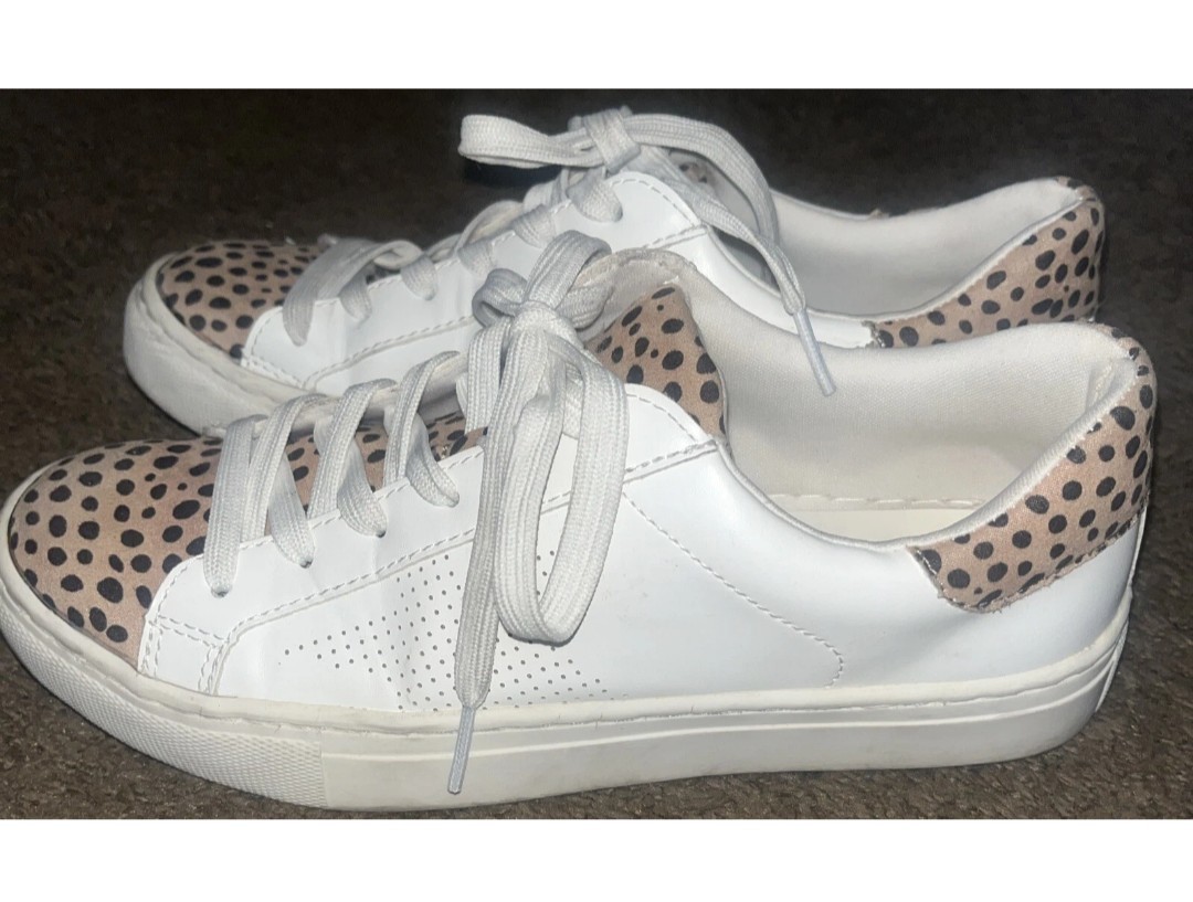 Universal Thread White Sneakers Leopard Skin Acce… - image 5