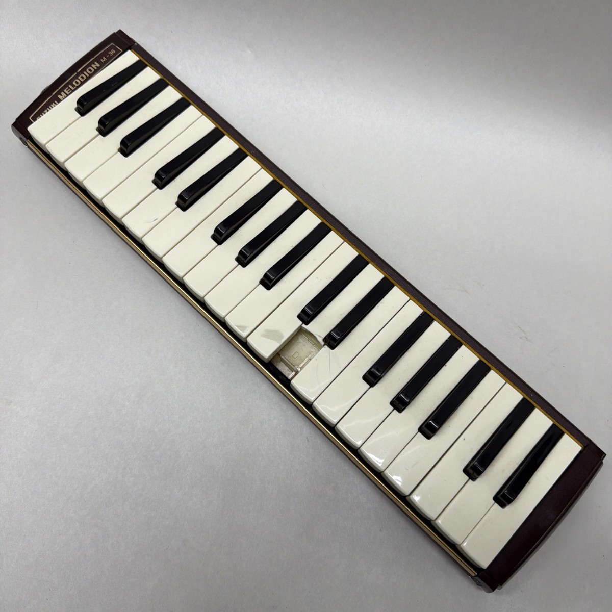 Suzuki M-36 MELODION ALTO Melodica Melody Piano 36 Keys & Carry