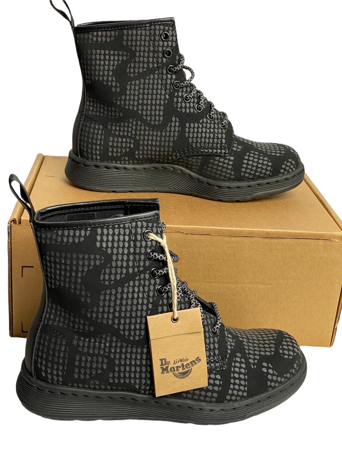 dr martens newton grey