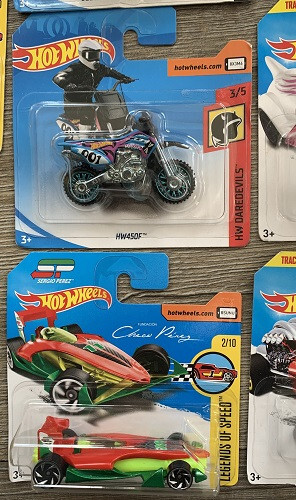 Hot Wheels - Sammlung 13 verschiedene Modelle Maßstab 1:64 OVP NEU - Picture 4 of 7