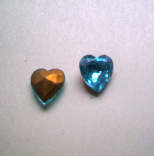 30 pcs. Vintage Faceted Glass Stones - Heart Shape- Turquoise color- foil back