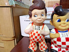 Set of 2 Big Boy Banks. 1 9" By 4" 1973  1 8 1/2  By 4 #15578 — photo 2