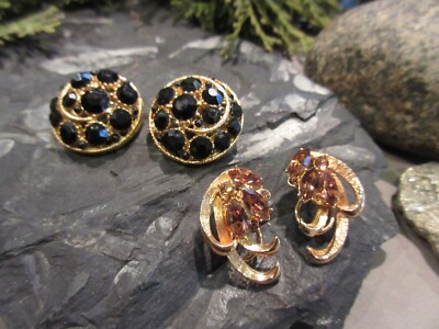 Vtg Signed BSK Lot of 2 Pair Black & Topaz Rhinestone Gold Tone Clip Earrings