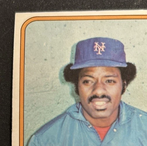 1981 Fleer Ray Burris Baseball Card #328 Mets Pitcher Poor Stained O/C - Image 2 of 4
