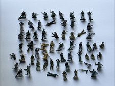 Vintage lot Marx 1960's WW2 Army Men Toy Plastic Soldiers 2.25"