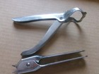 Two Vintage Can and Bottle Openers — photo 4
