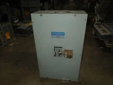 Gould ITE JL-1 Circuit Breaker Enclosure Type 1 w/ 400A 3p 600V Max JL-3 Breaker