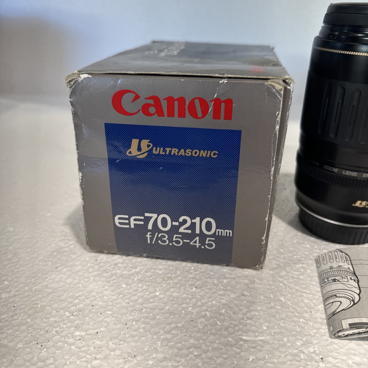 Canon 70-210mm f/4.0 or f/3.5-4.5 USM Canon EF-Mount Auto Focus