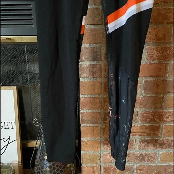 sweaty-betty zero gravity 7/8 run glitch pattern leggings