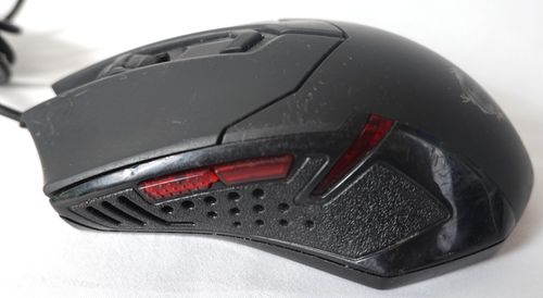 MSi Interceptor DS B1 Gaming Mouse - 5Buttons Scroll Wheel - Black - Red Lights - Picture 4 of 5