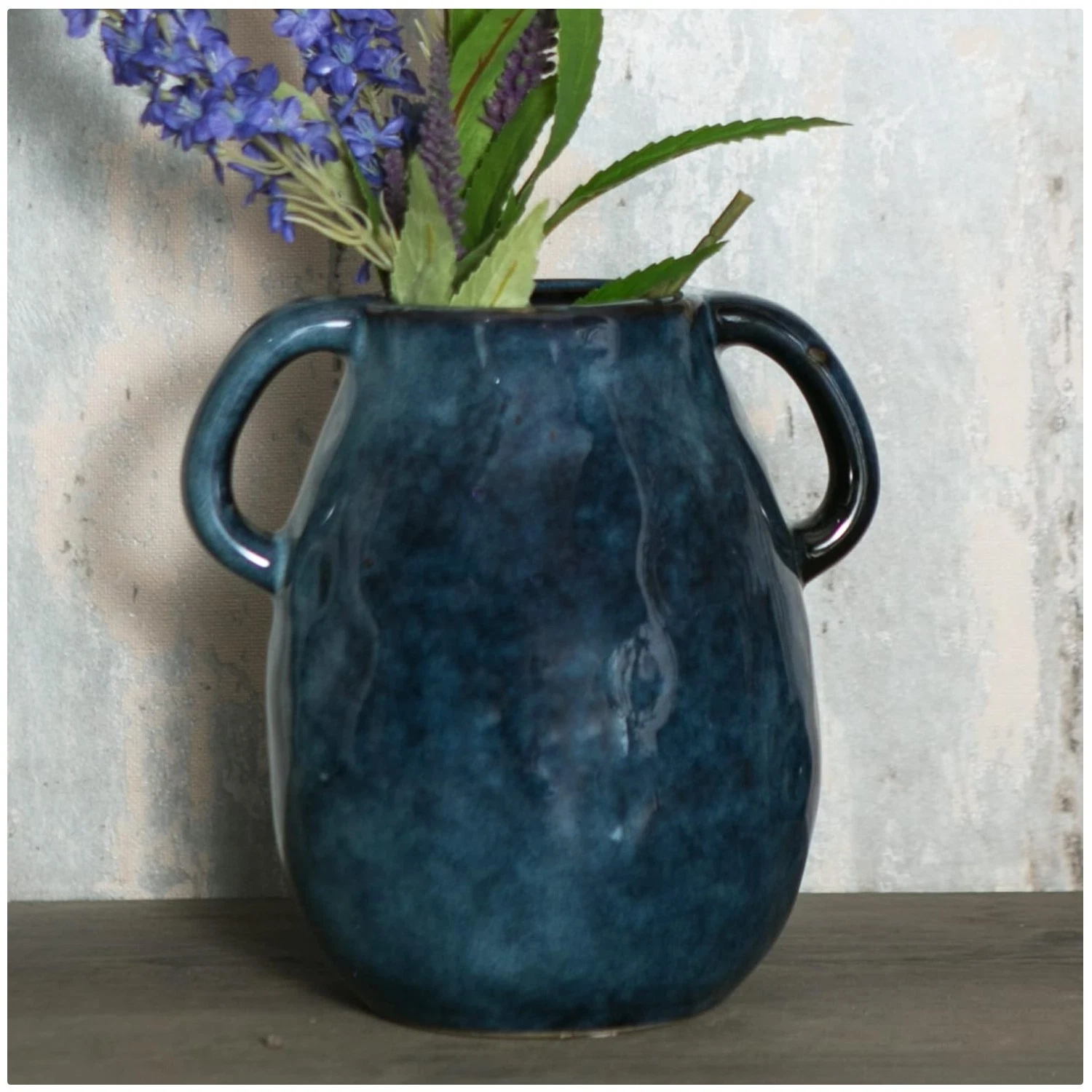 Modern Farmhouse Blue Vase - Decorative Flower Holder
Opens in a new window or tab